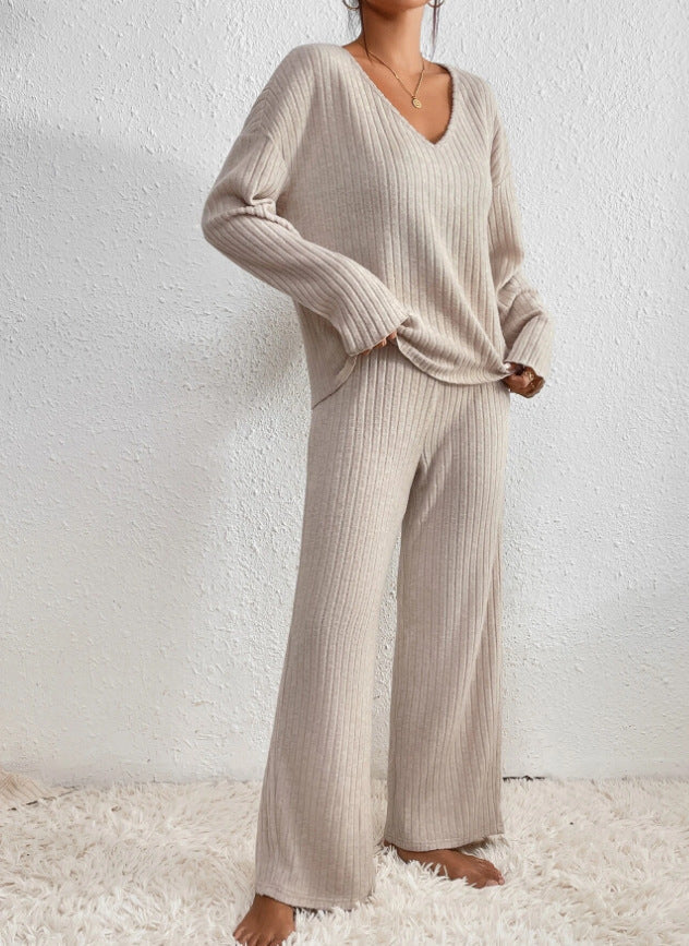 Natalie | V-Ringad Ribbad Stickad Lounge Set