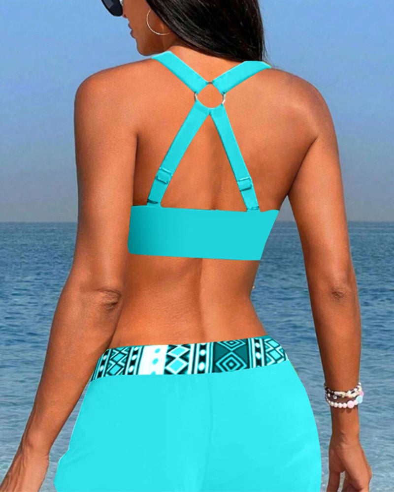 Geometrisk mönstrad högmidjad bikini