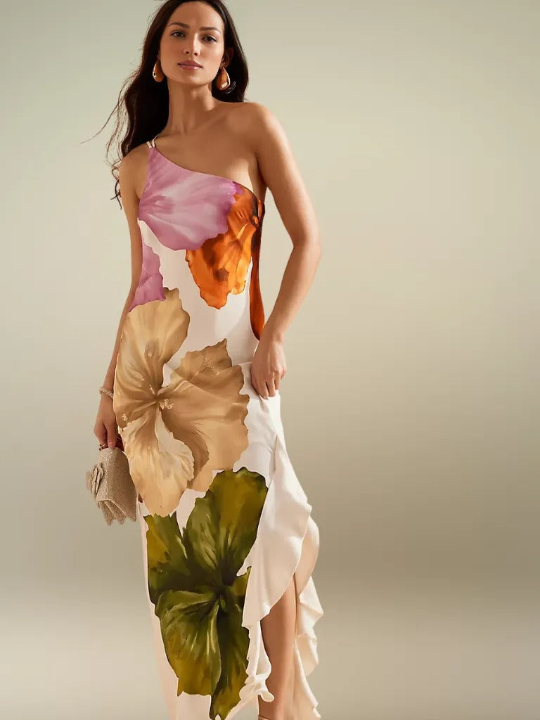 FLORÉLIA ASYMMETRISKT SATIN MAXIKLÄNNING