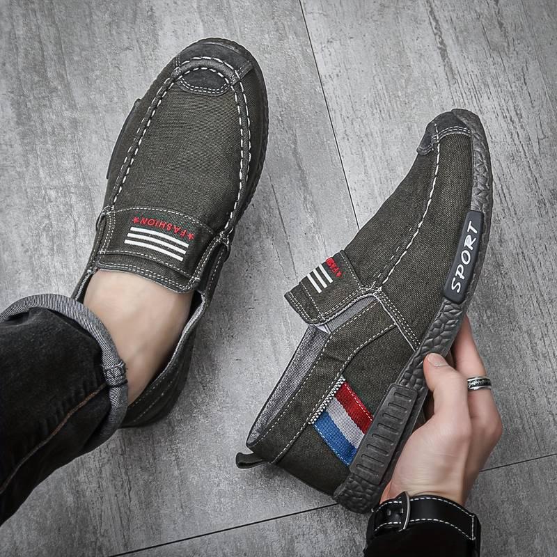 Tyler - Slip-Ons: Oansträngd komfort!