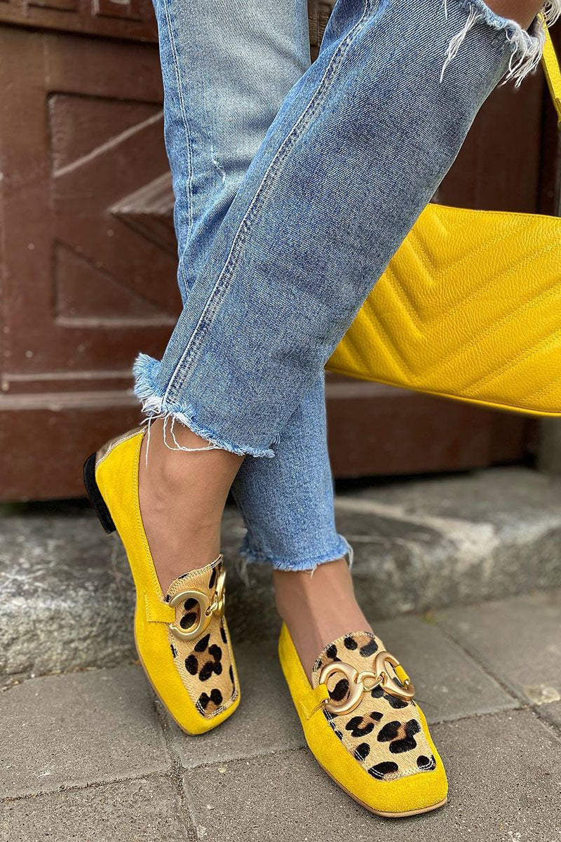 Caia - Mockasiner med leopardmönster