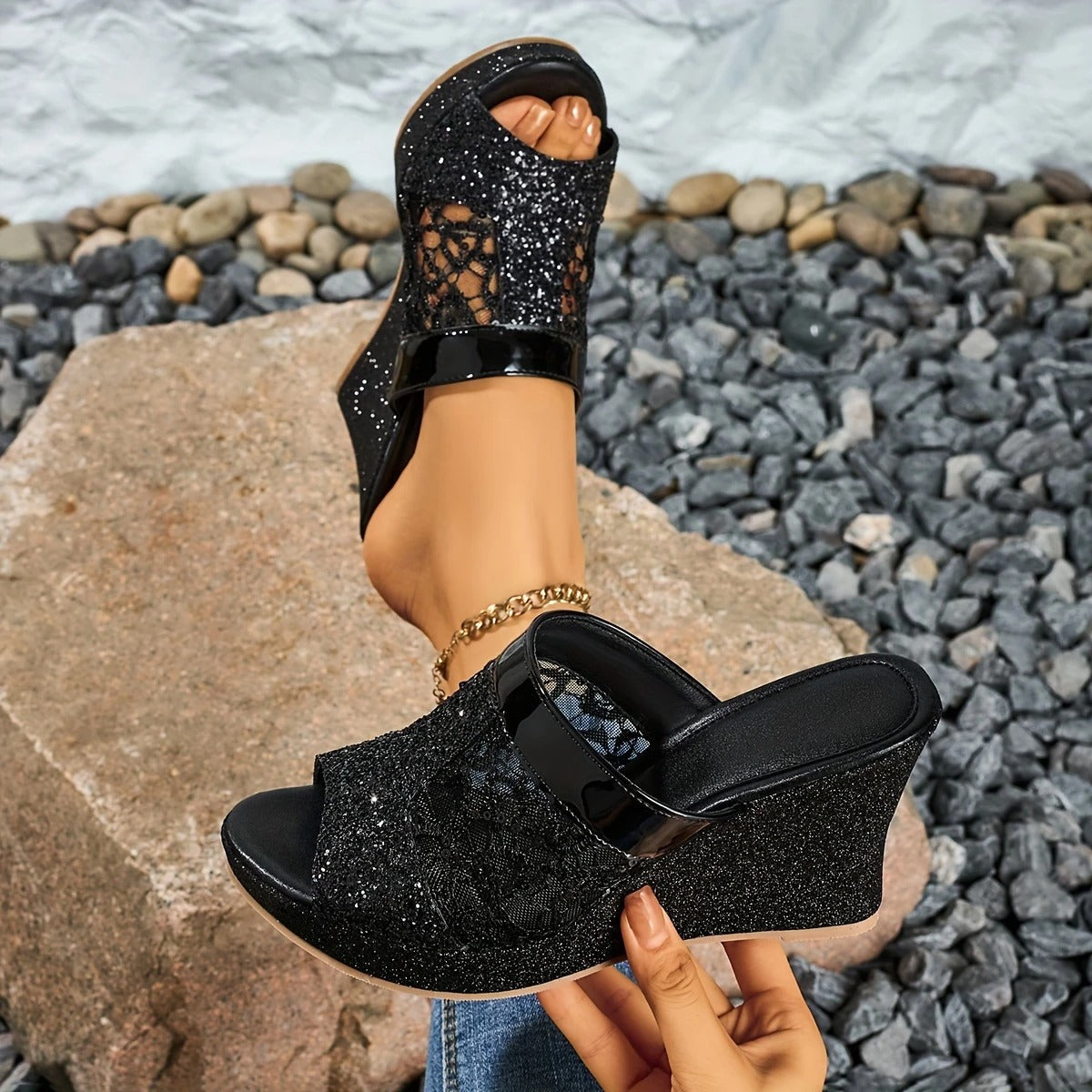 Alexis - Elegant spets högklackade sandaler