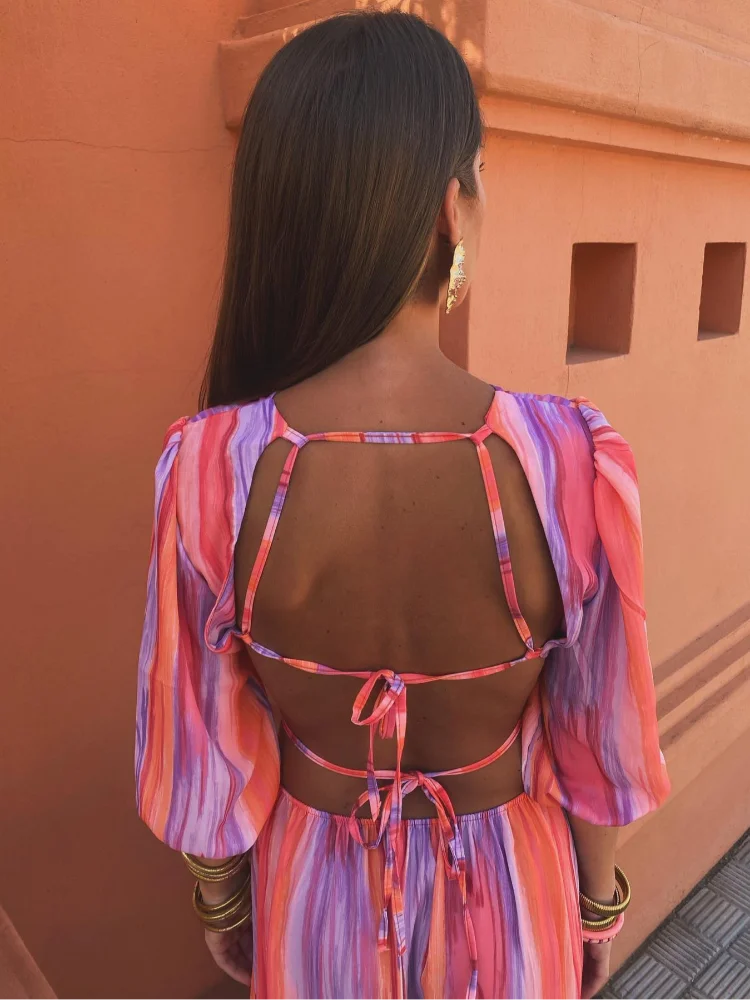 Paloma | Elegant Klänning med Cut-Out
