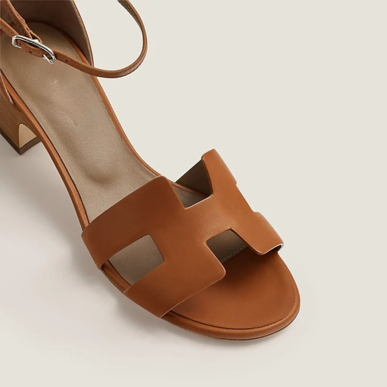 CHLOÉ | ELEGANTA SANDALER