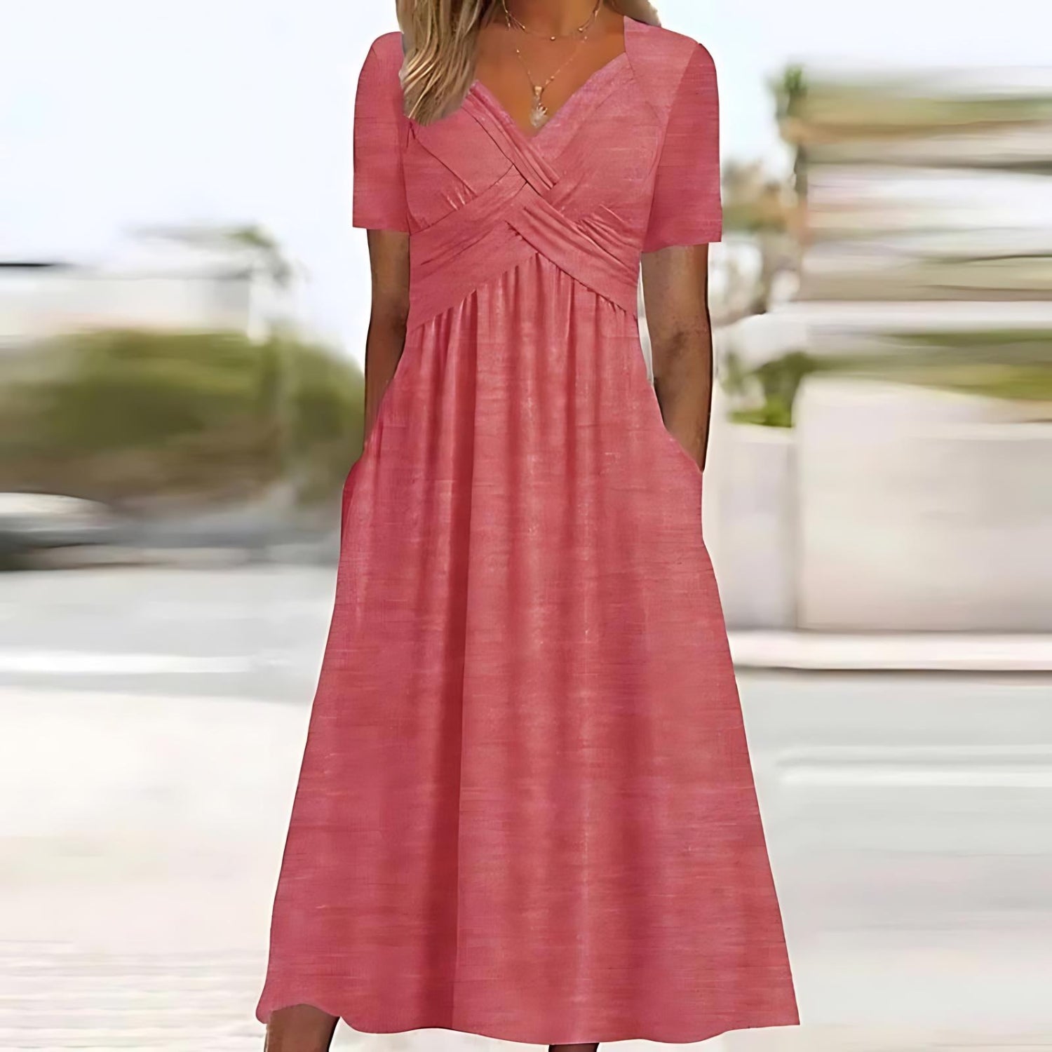 Elisa | Elegant midi-klänning med smickrande magkontroll