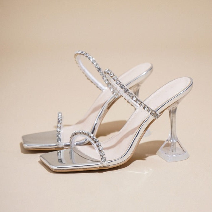 Eleganta enkelbandssandaler för kvinnor