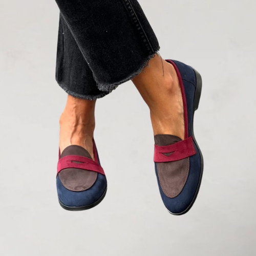 ESTHER | ELEGANTA LOAFERS MED RUND TÅ OCH LITEN KLACK