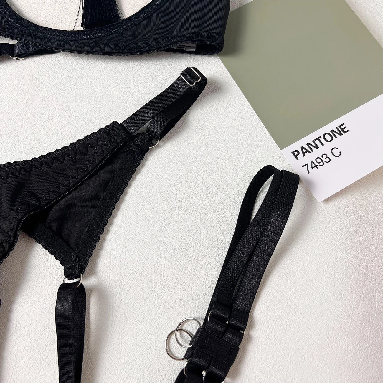 Laylas Lingerie Set