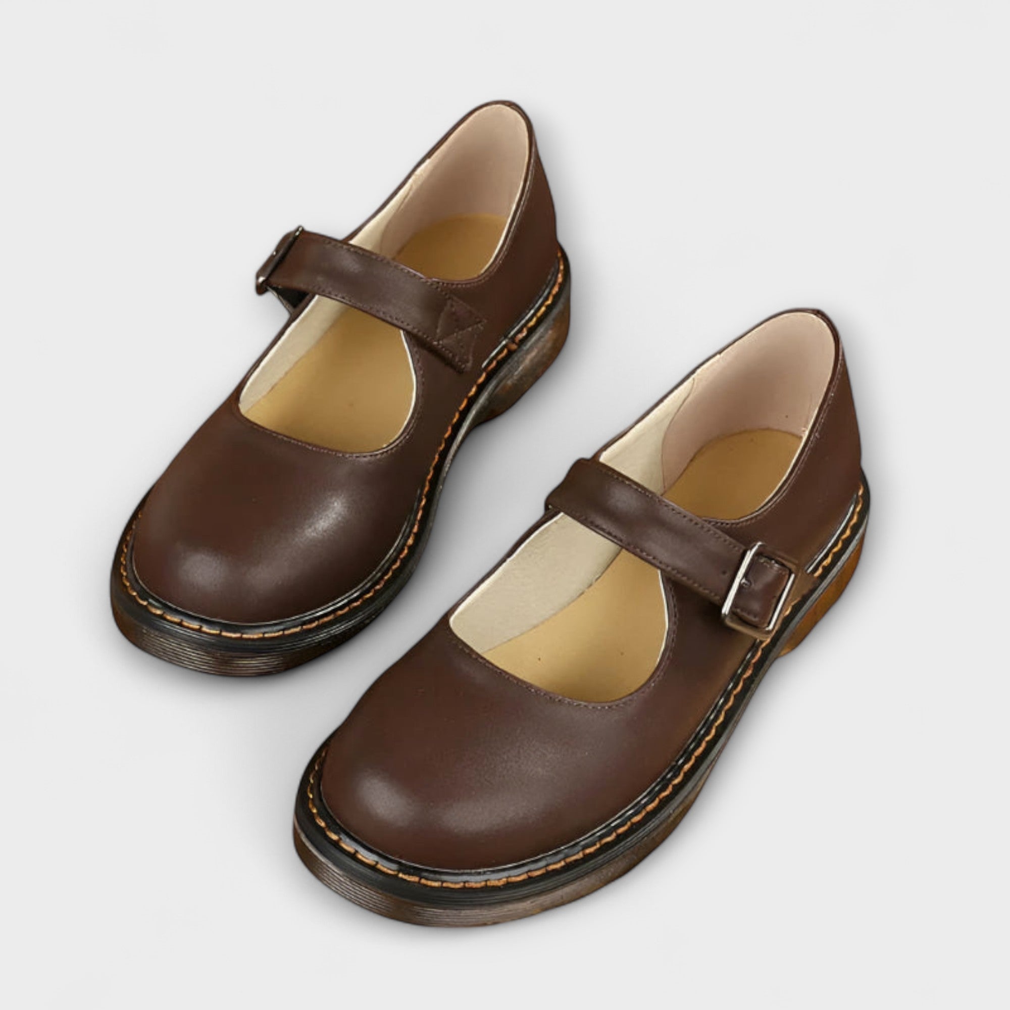 Dam Vintage Mary Jane Skor – Klassiska Skor med Remmar och Komfortsula