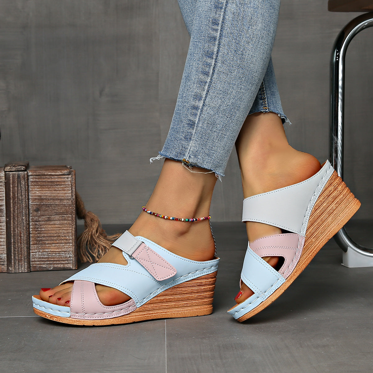 Marina Colorblock Wedge Slides - Bekväma Sandaler