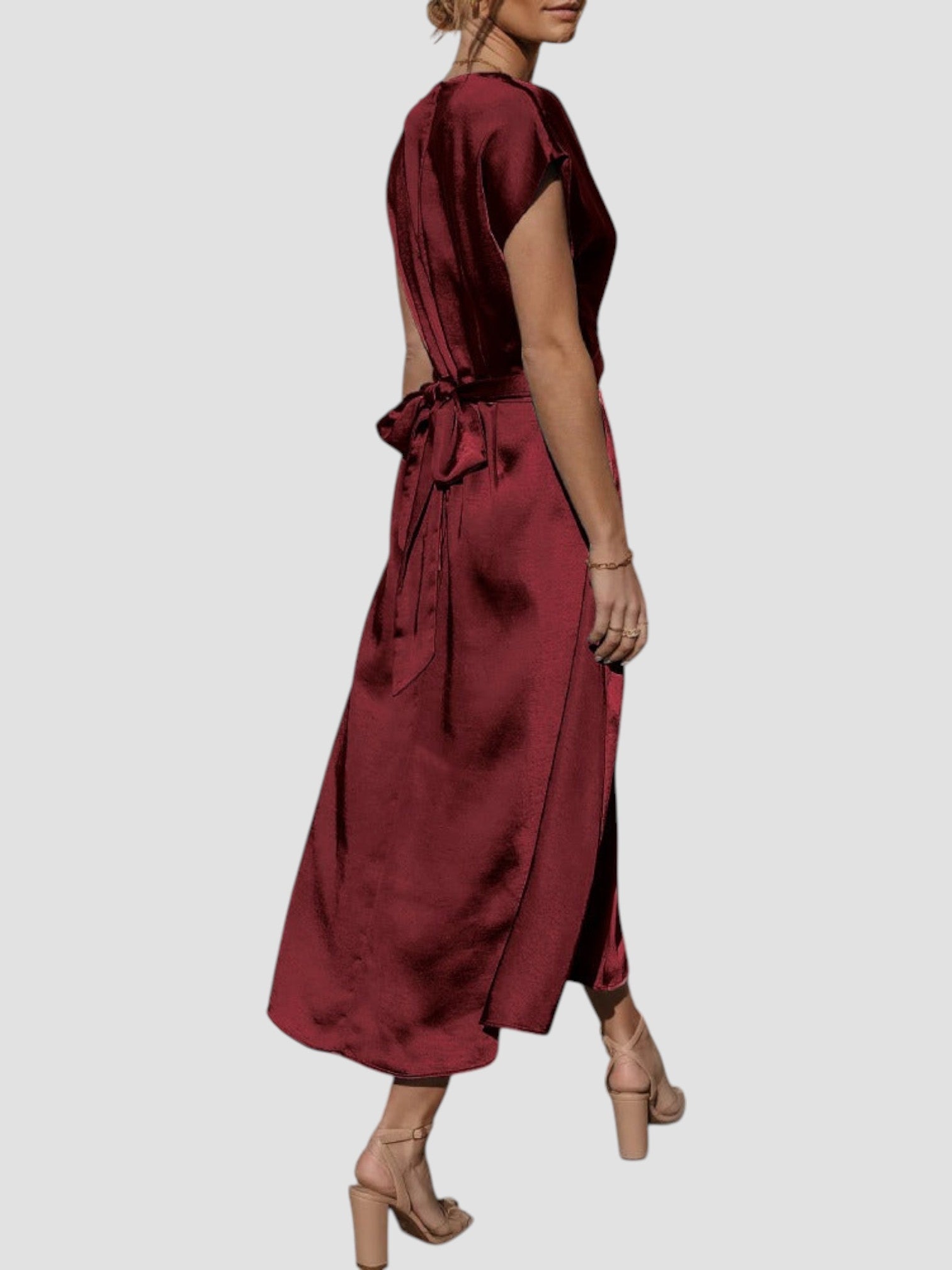 Leanna | Elegant Midi Klänning