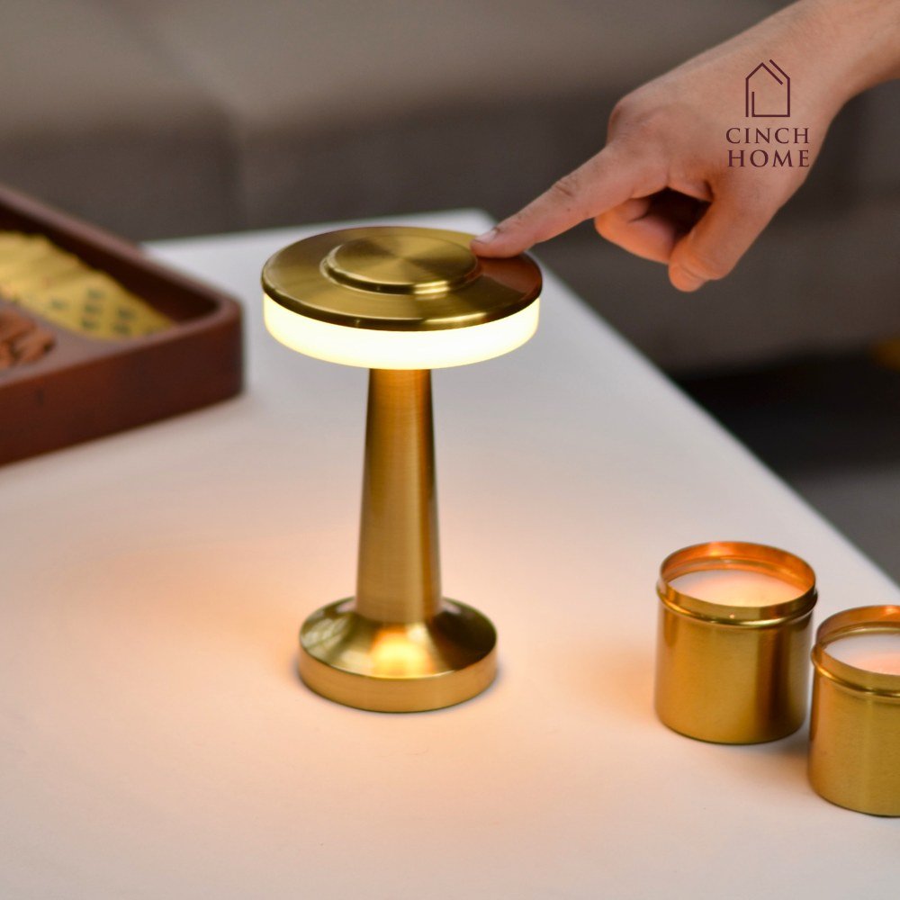 Axis Återuppladdningsbar Bordslampa