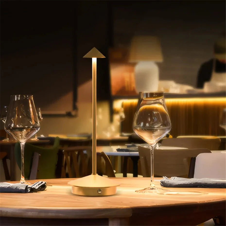 Beacon-lampa i pilform