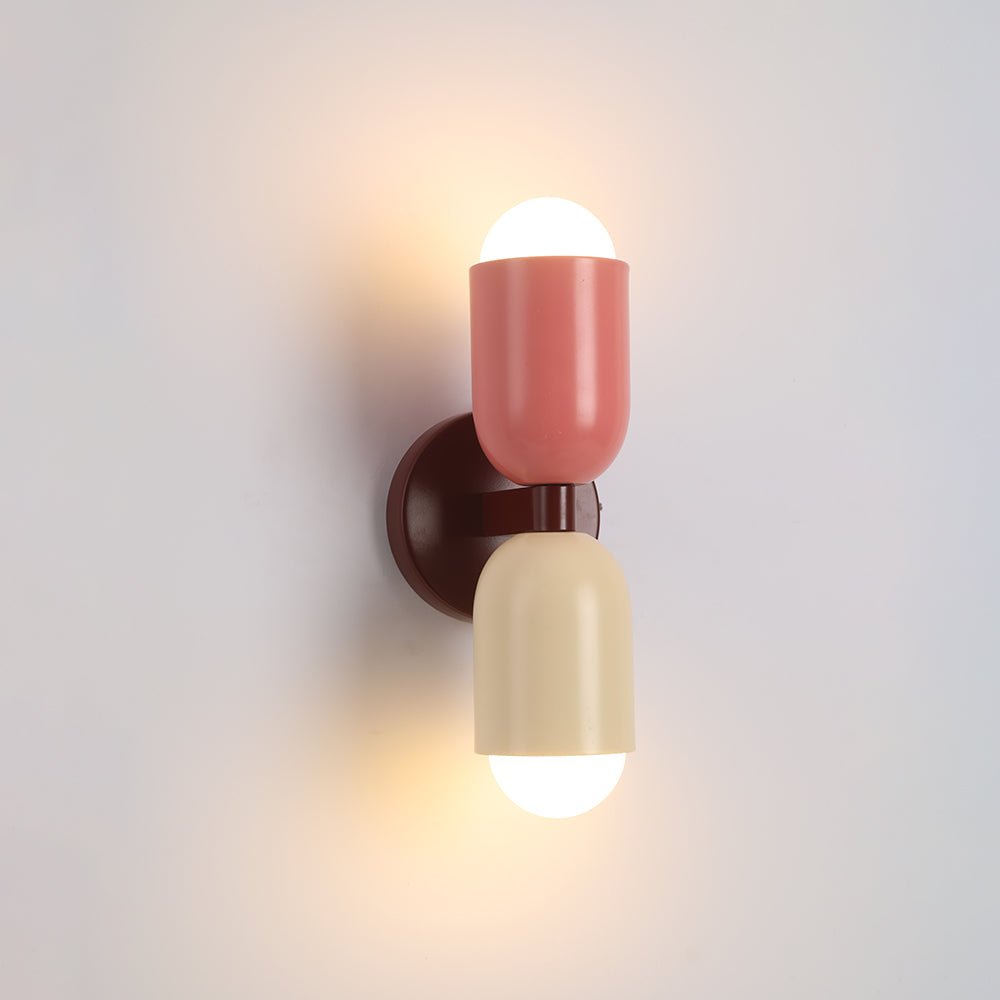 Brillant Vägglampa i dansk stil