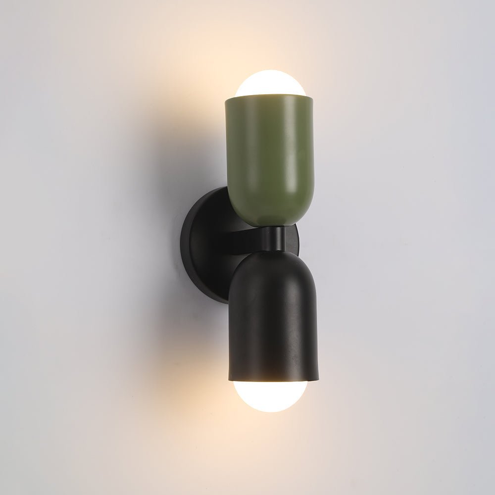 Brillant Vägglampa i dansk stil