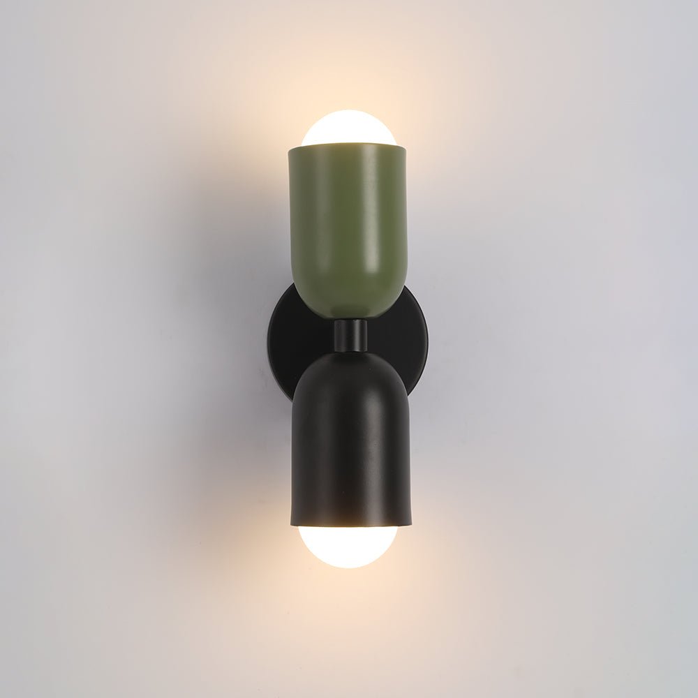 Brillant Vägglampa i dansk stil