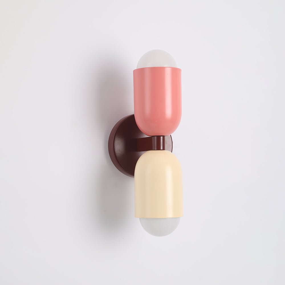 Brillant Vägglampa i dansk stil