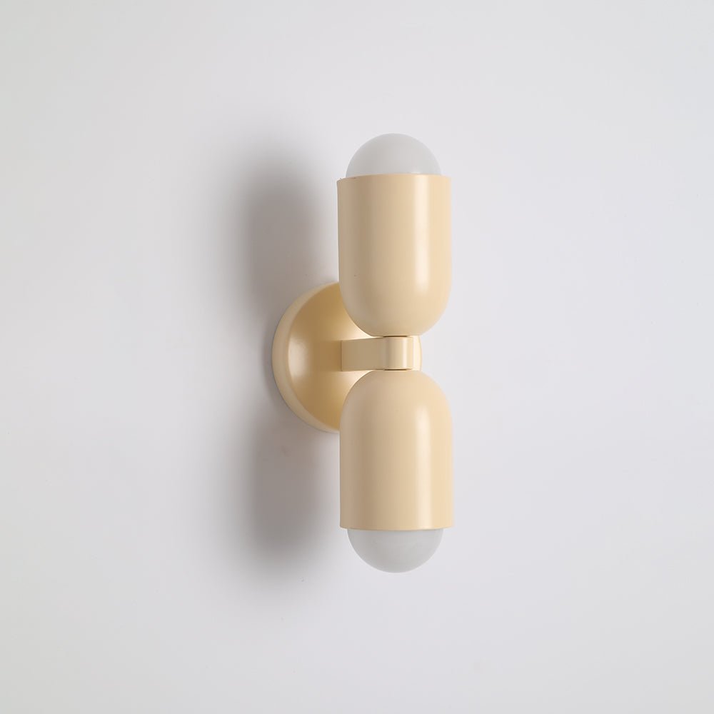 Brillant Vägglampa i dansk stil