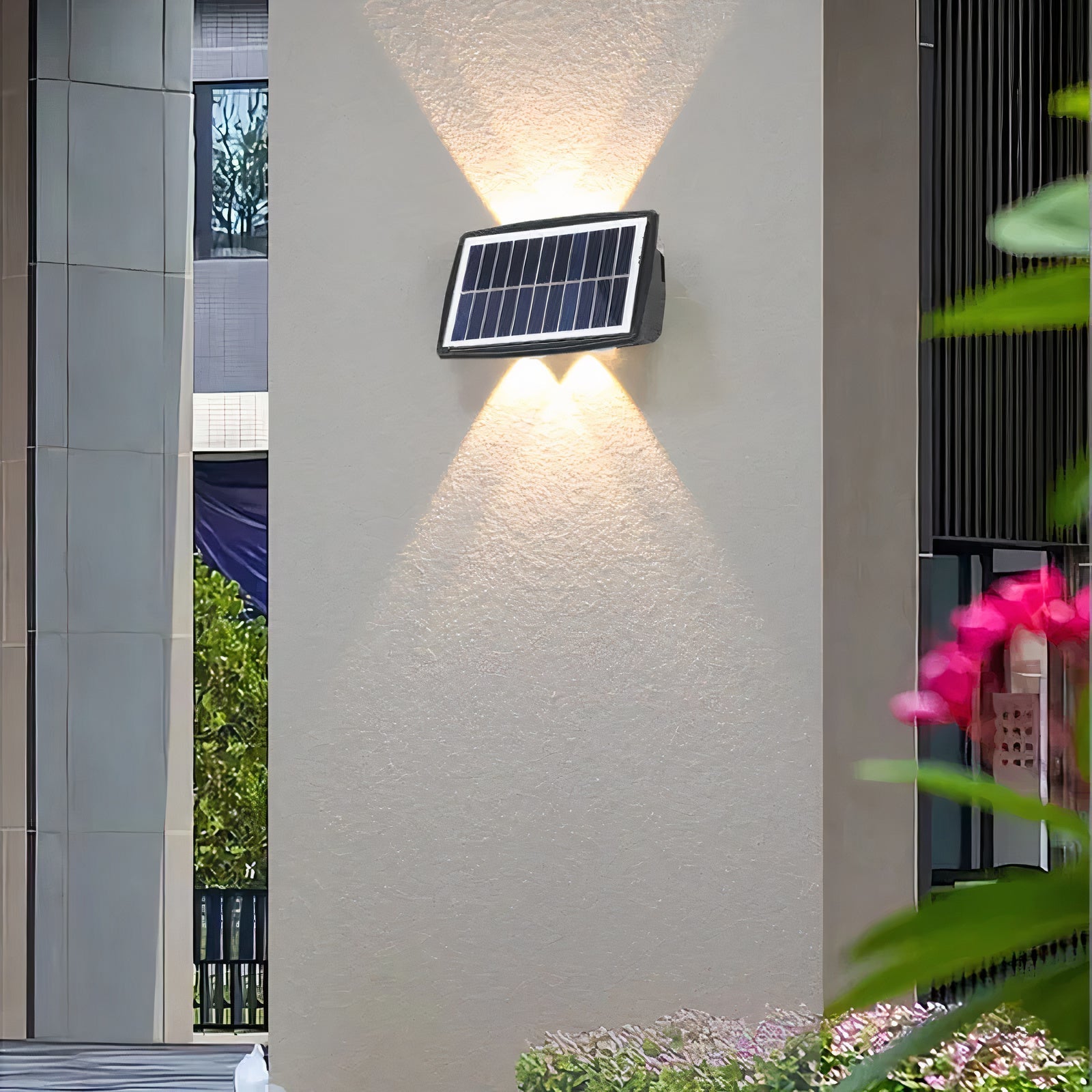 GardenBeam Solutomhusvägglampa