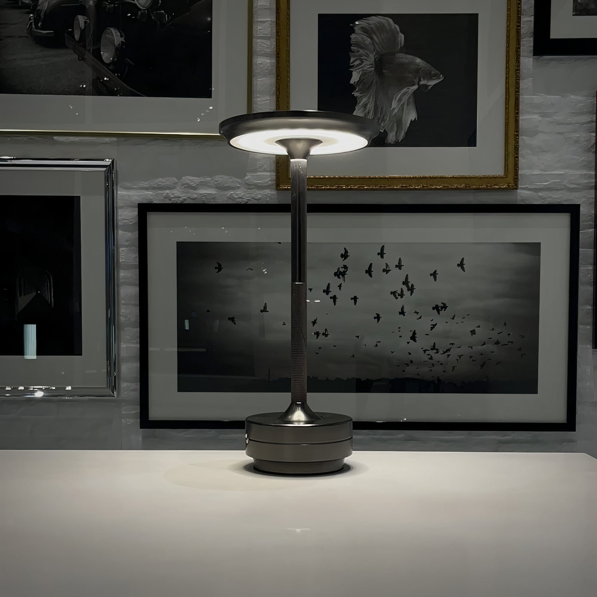 Glimmer Minimalistisk Bordslampa