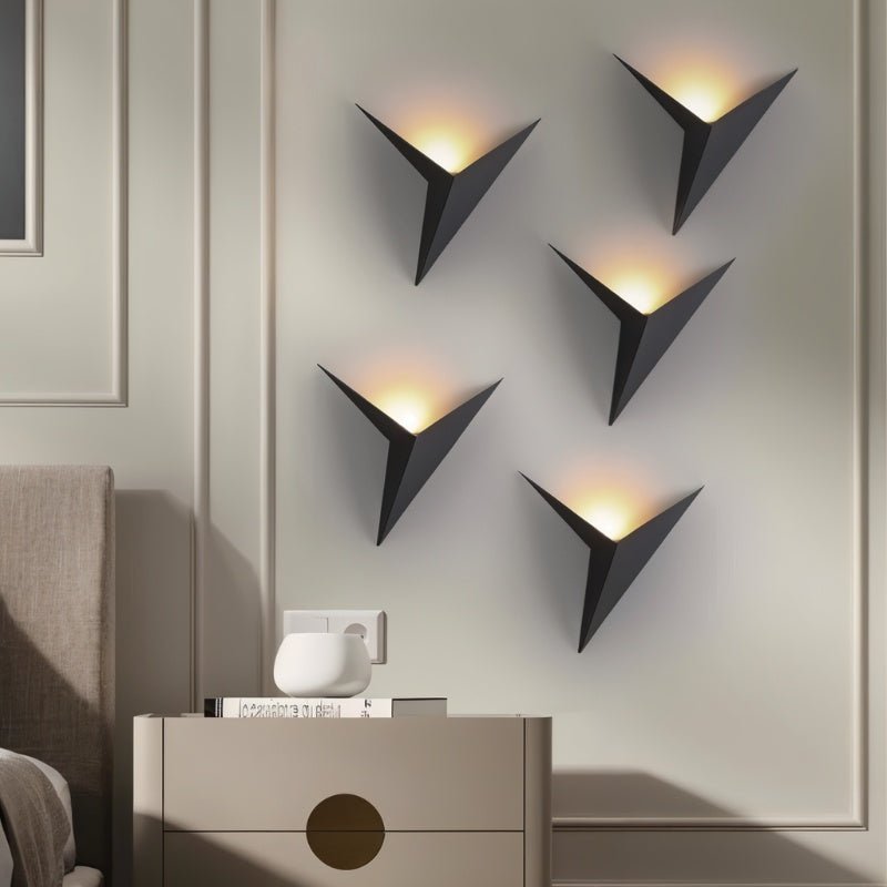 Glisten Minimalistisk Vägglampa