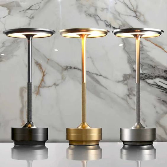 GlowTap LED-bordslampa med touch-kontroll
