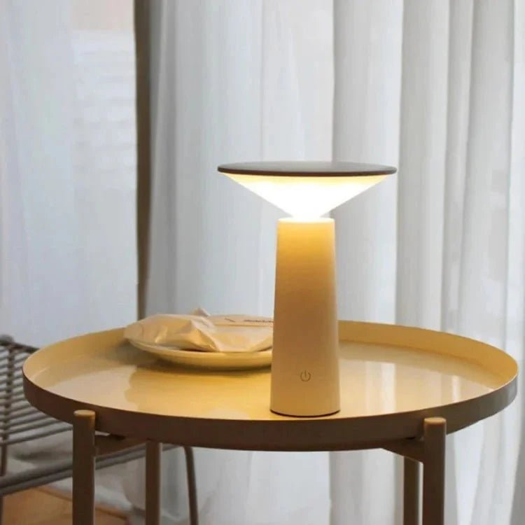 Nimbus Svängbar Bordslampa