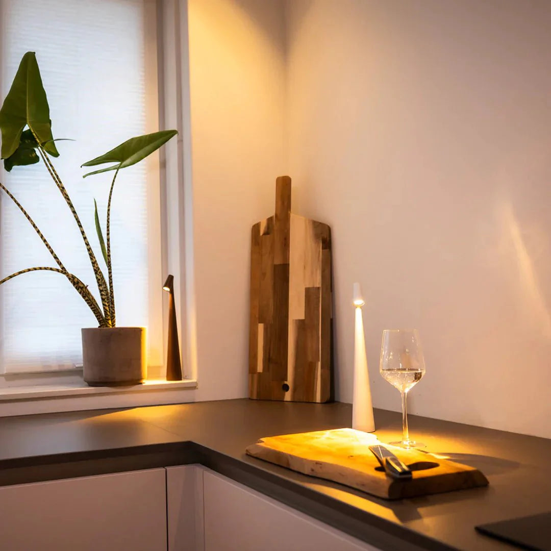 Spark Minimalistisk Touch-Bordslampa