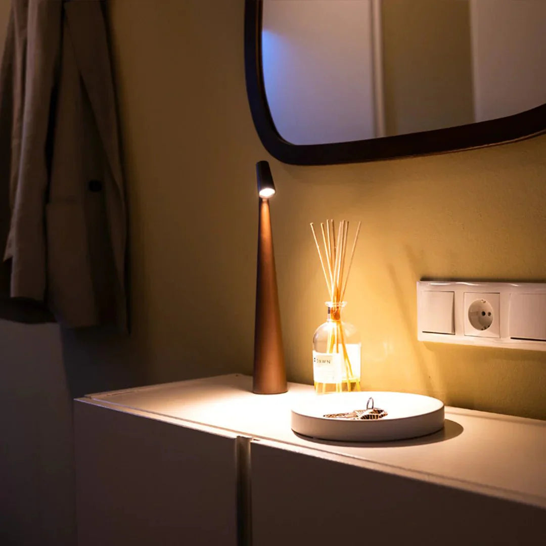 Spark Minimalistisk Touch-Bordslampa