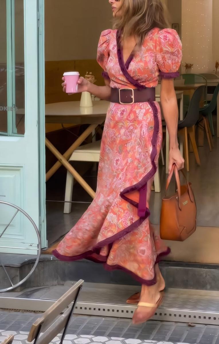 Miralyn – Asymmetrisk Puffärmad Lång Klänning