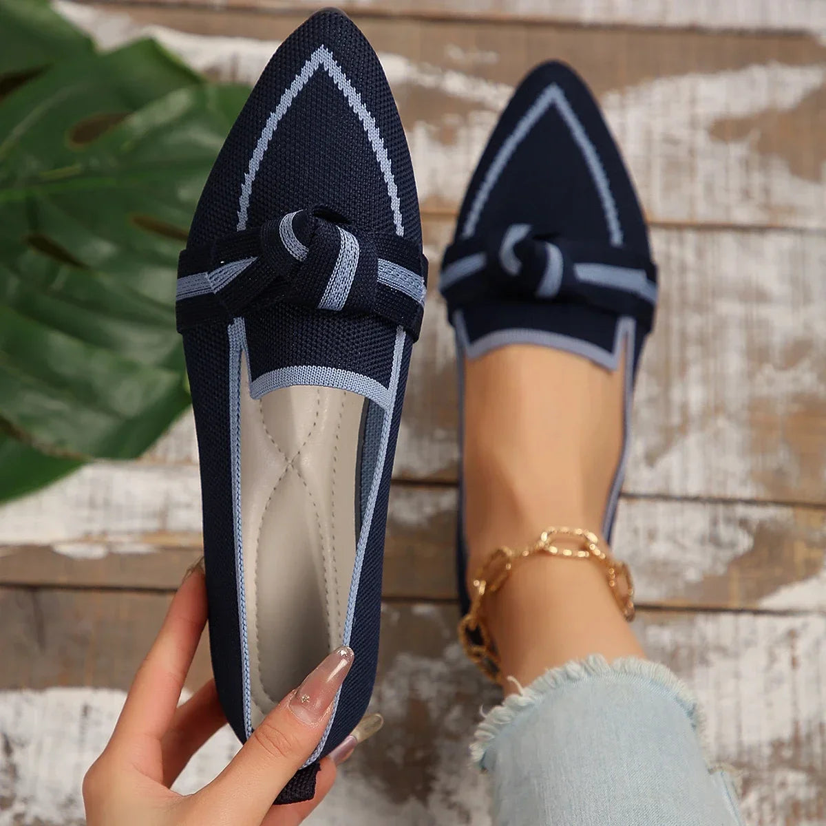Liora | Ortopediska Slip-On Ballerinaskor med Andningsbart Tyg och Elegant Detalj