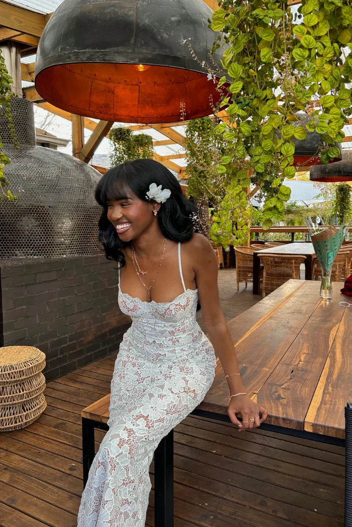 Polly | Spets Maxi Klänning