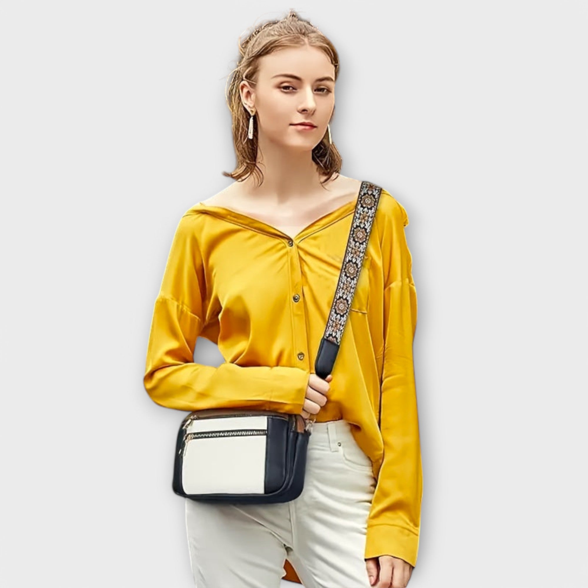 Crossbody-väska i veganskt läder