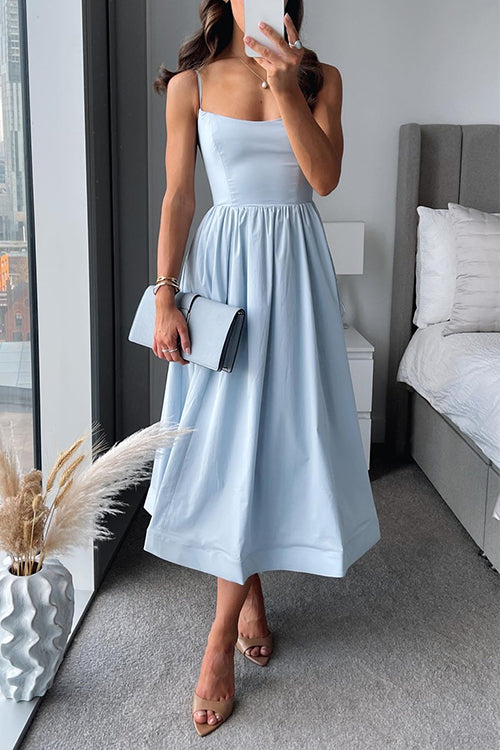 Vina | Chic Strappy A-Linje Midi Klänning