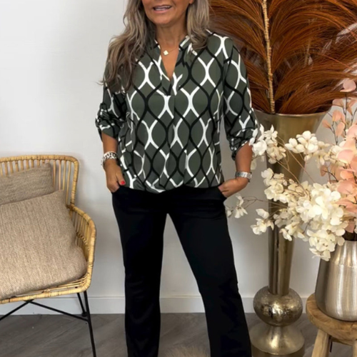 Janny | Avslappnad blus med långa ärmar och elegant mönster