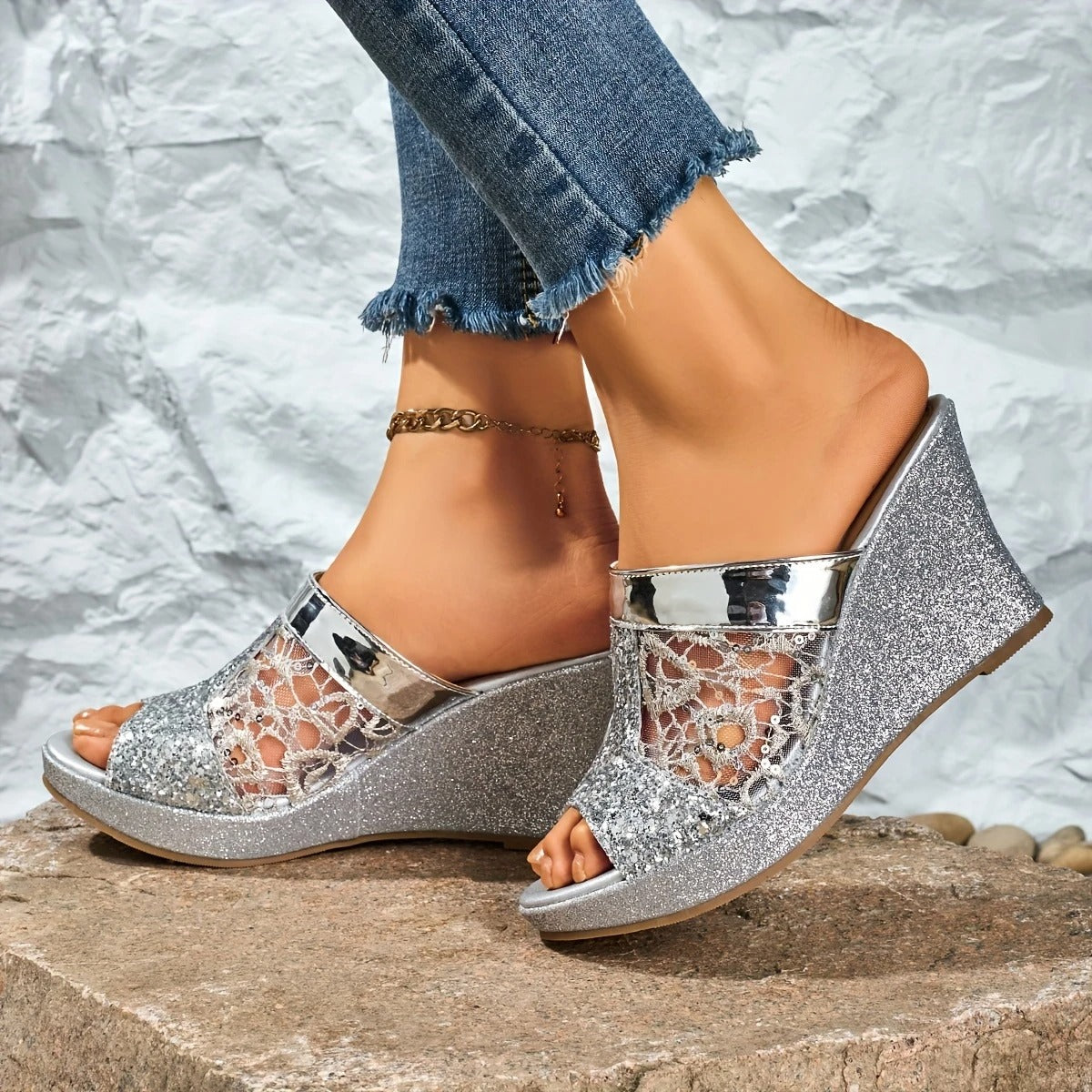Alexis - Elegant spets högklackade sandaler