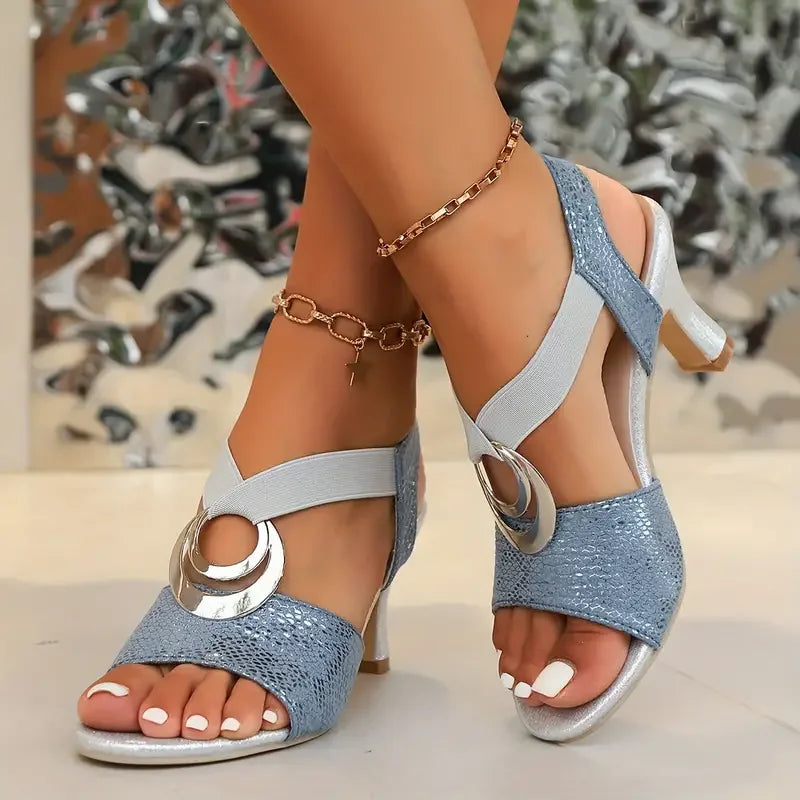 ASHELLE | ELEGANTA PUMPS MED DEKORATIV SPÄNNE