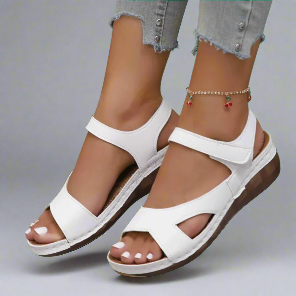 Ilona | Handgjorda kilsandaler i premium-material