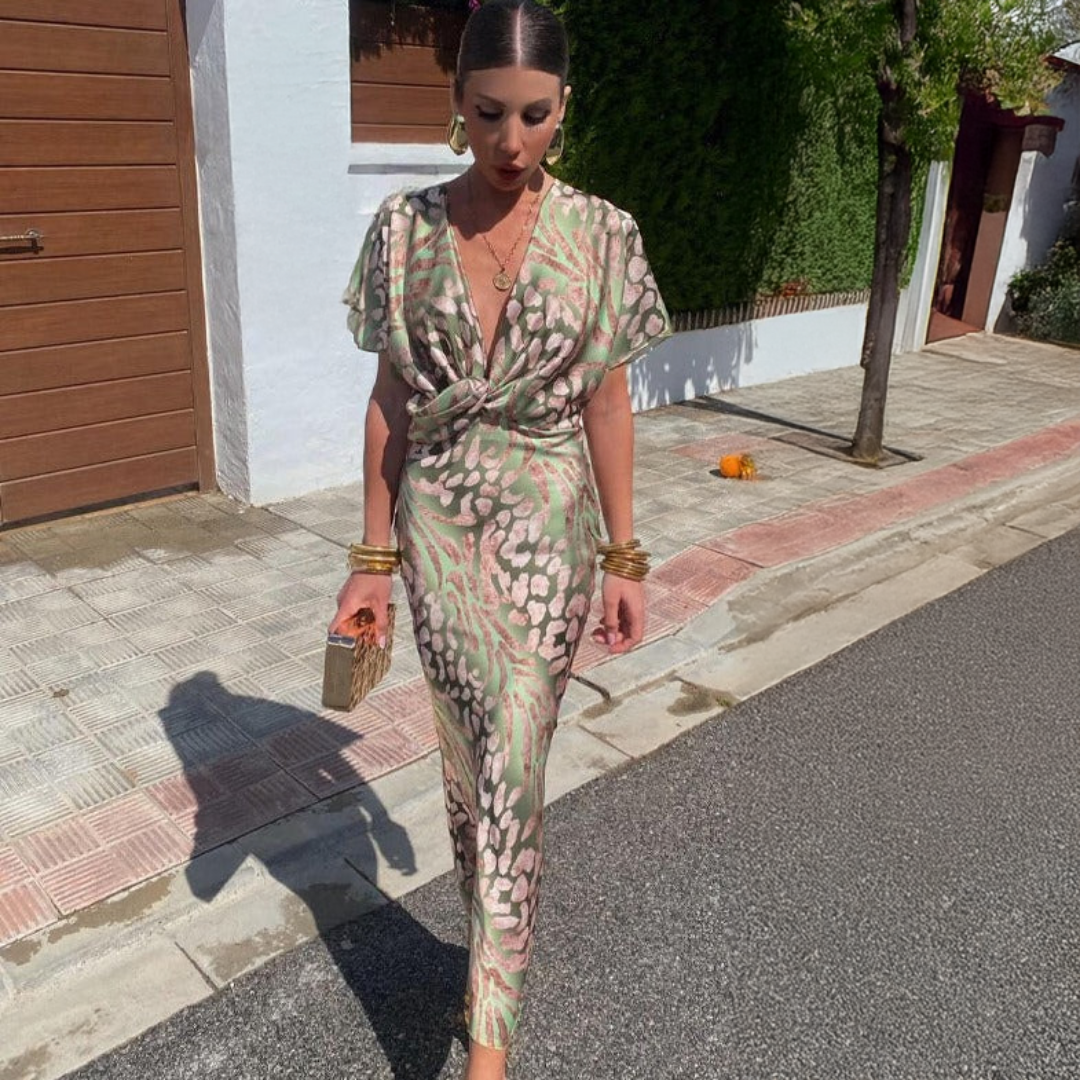 Ginevra | Elegant Klänning med Drapering
