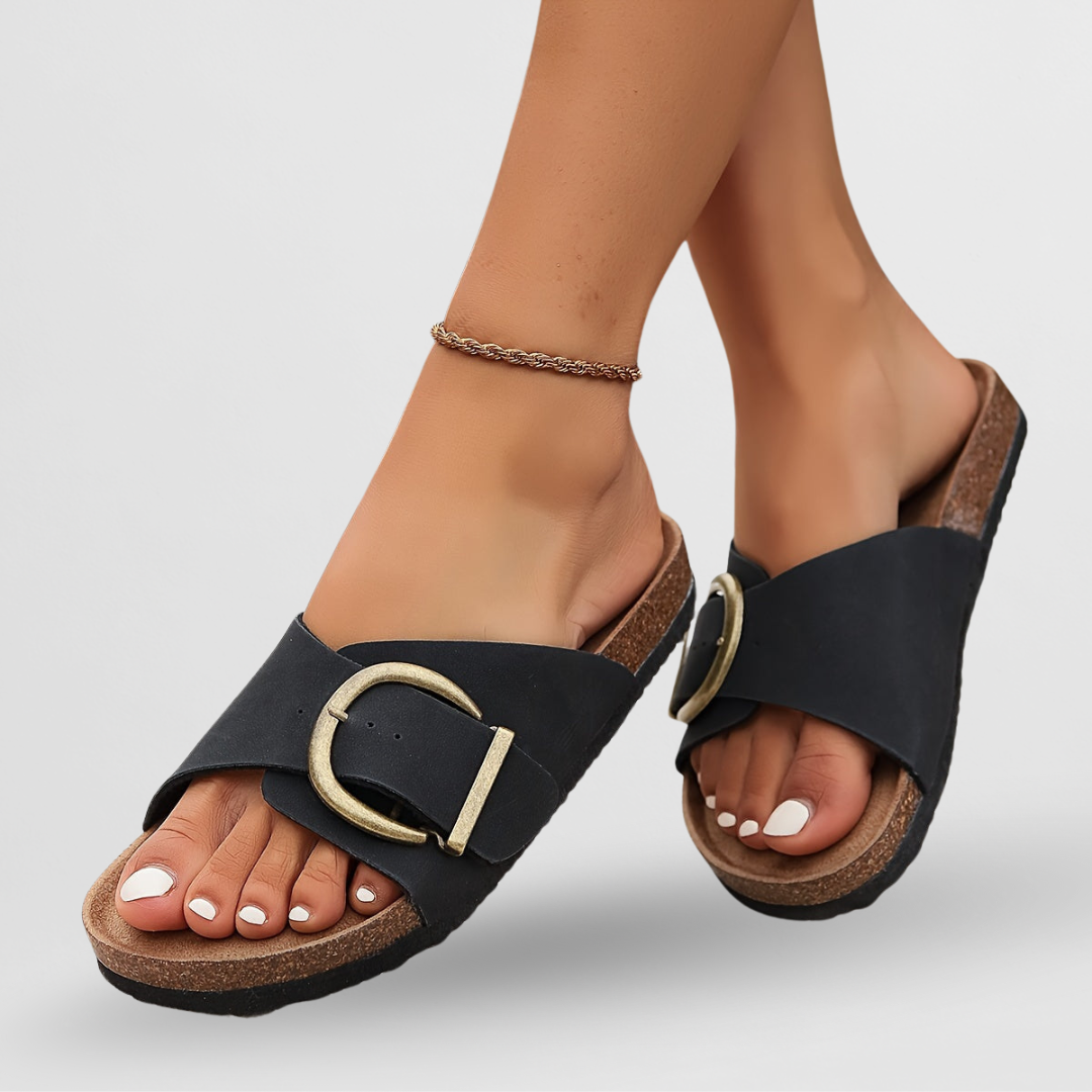 Ilaria | Glatta Glidande Komfortsandaler