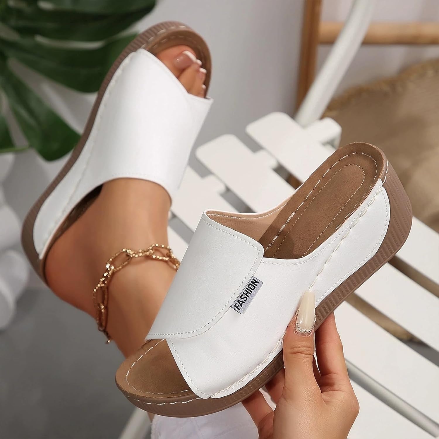 Vivian - Ergonomiska och Halkfria Sandaler för Smärtlindring
