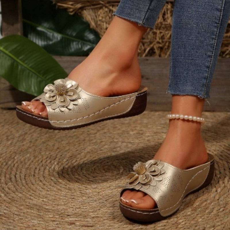 Elora | Ortopediska Blommiga Slip-In Sandaler