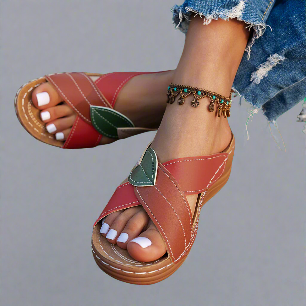 Nina | Handgjorda wedgesandaler i premium-material