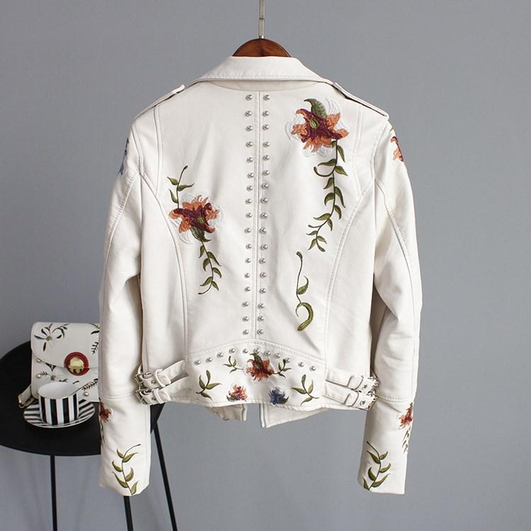 Ella | Stilren Broderad Jacka