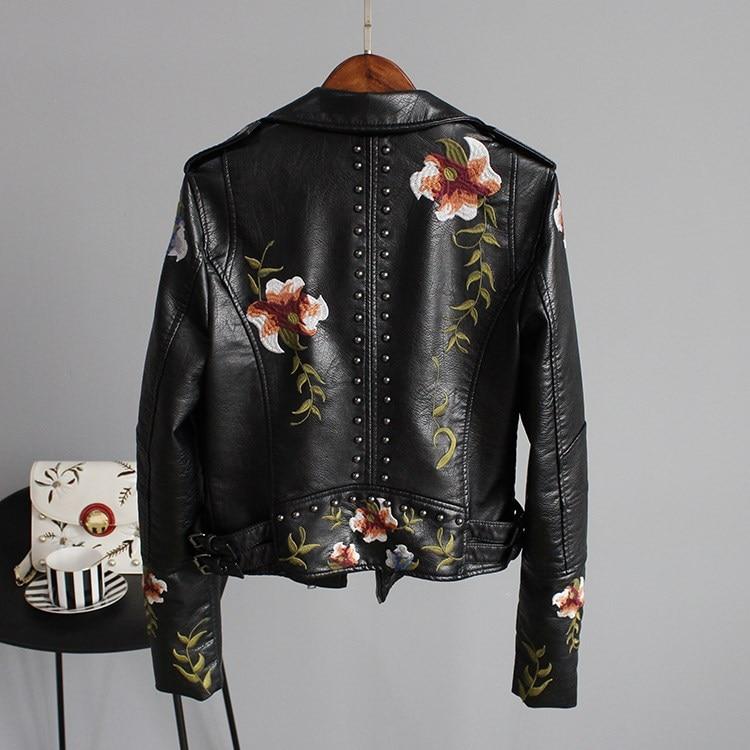 Ella | Stilren Broderad Jacka