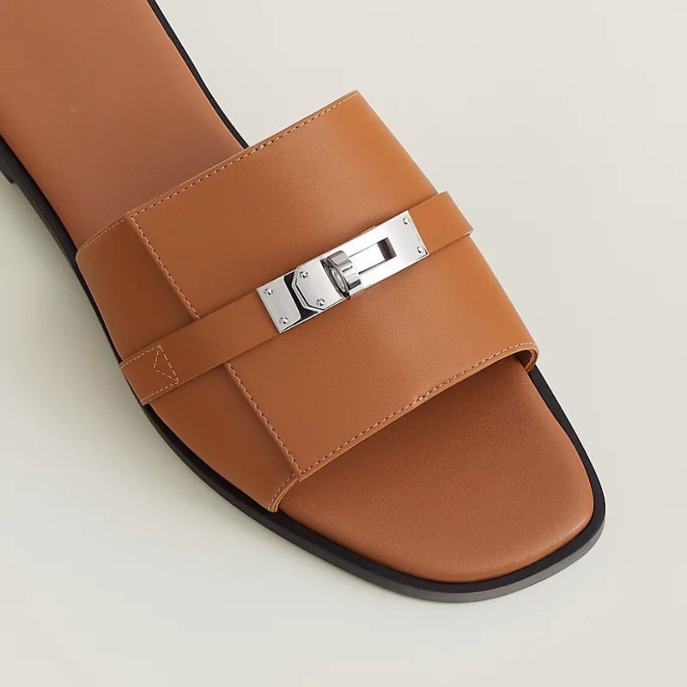 JULIE | SANDAL MED STÄNGNING
