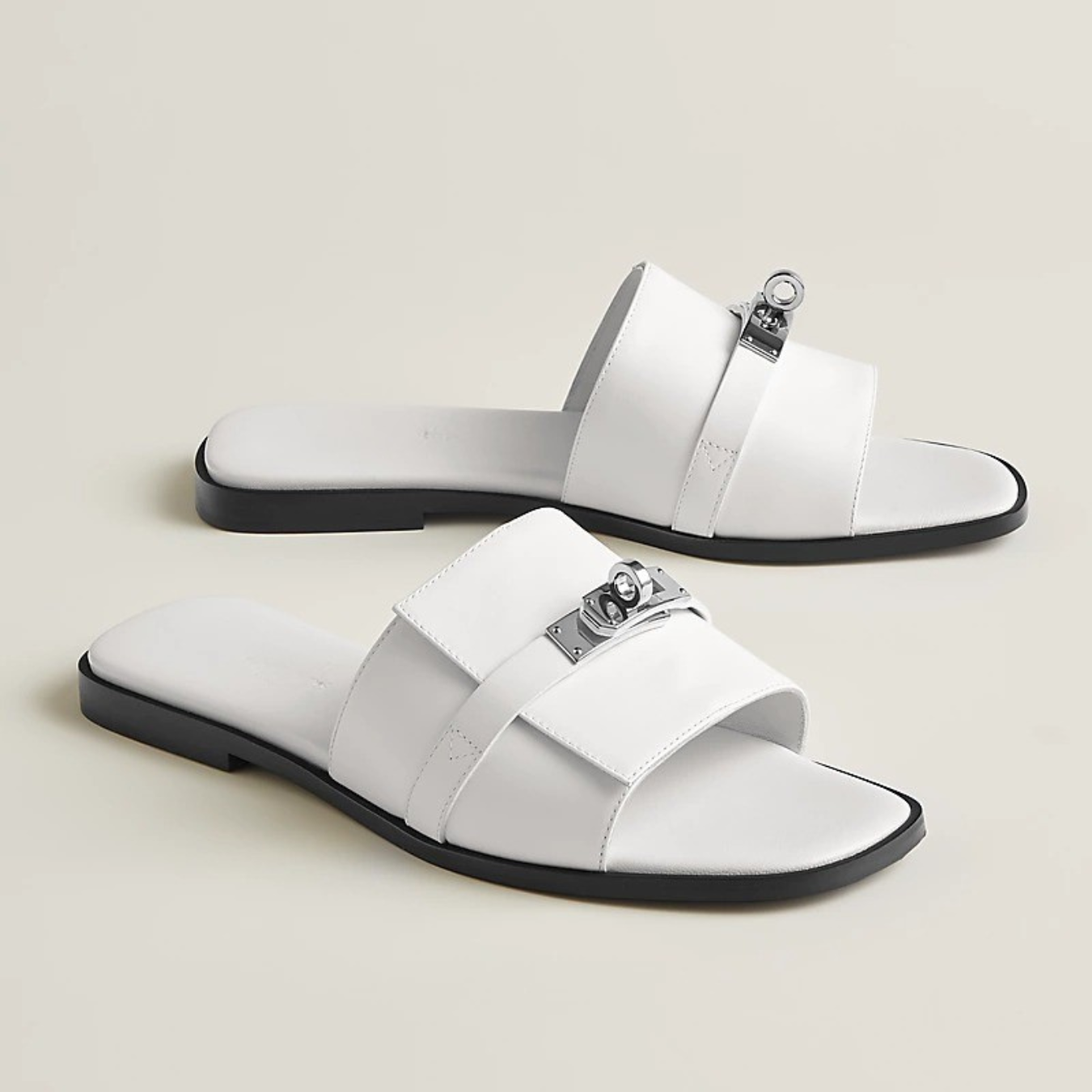 JULIE | SANDAL MED STÄNGNING