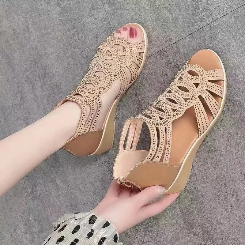 Selena | Ortopediska Sandaler med Stödjande Kilklack