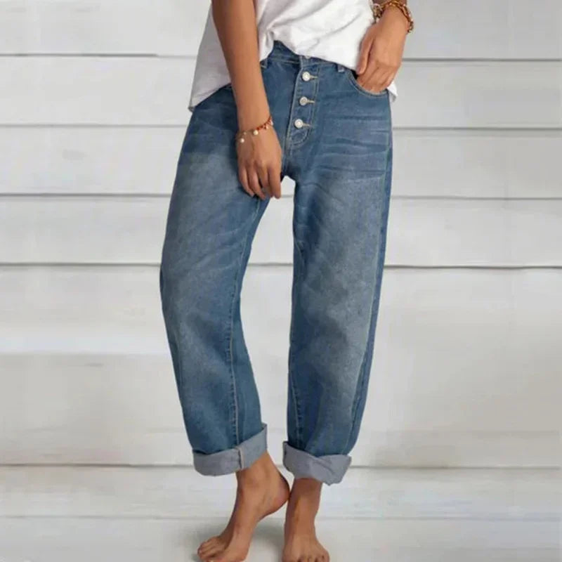 Freya | Stilsäkra Högmidjade Knappade Jeans