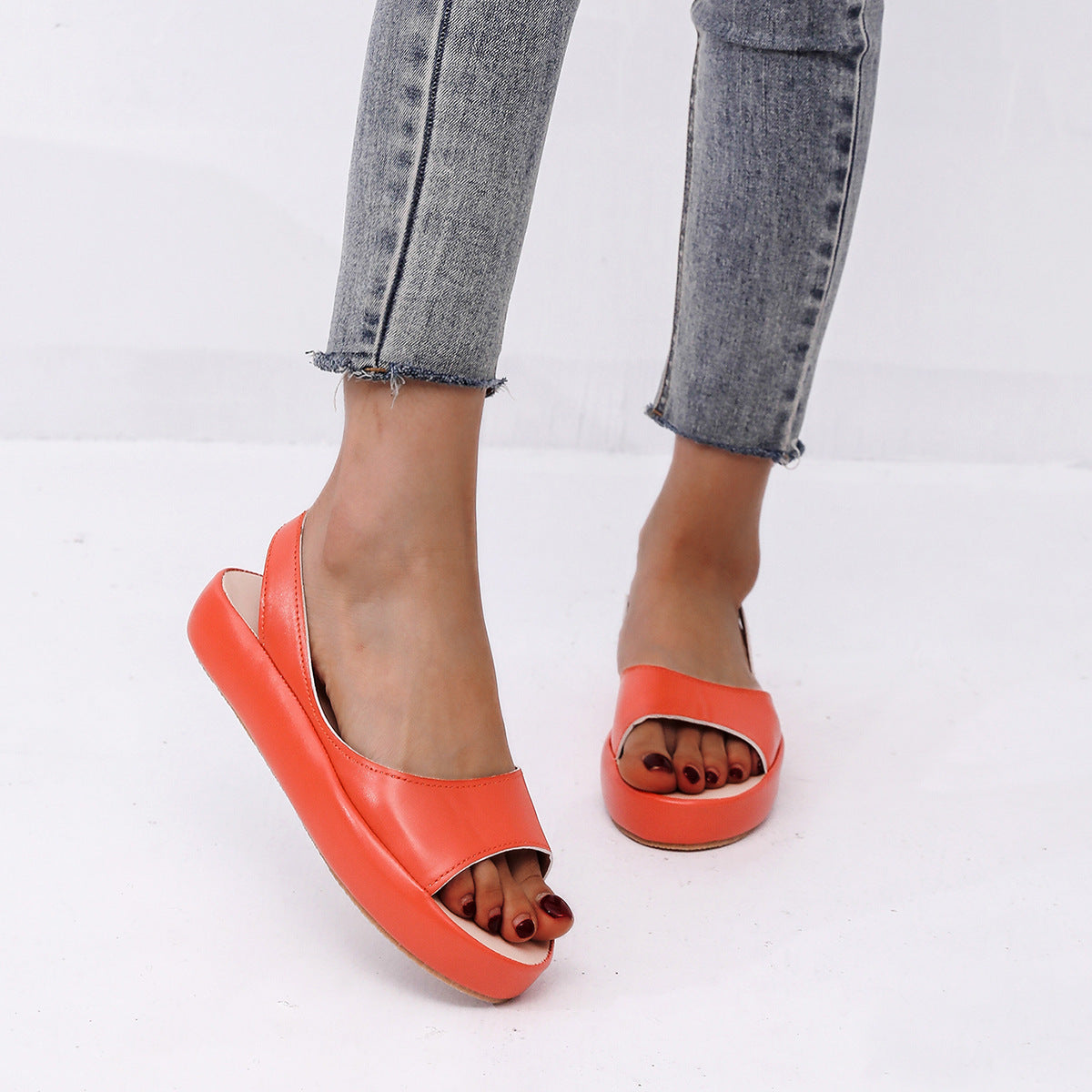Amara - Elegant Justerbara Sandaler